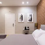 Casa Ilaria Apartahotel 4*