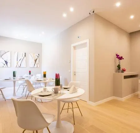 Casa Ilaria アパートホテル *